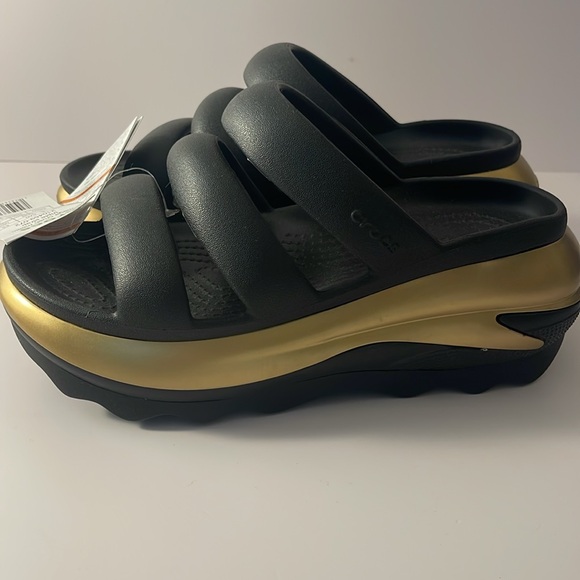 NWT Crocs Mega Crush Metallic Triple Strap Mules. Black & Gold. Size 8 - Picture 12 of 13
